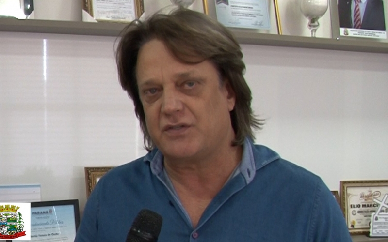 Prefeito  Elio Marciniak, anuncia pagamento da 1ª parcela do décimo terceiro
