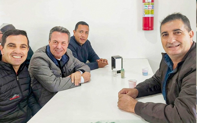 Recebemos a visita do Secretário de Agricultura do Estado, Márcio Nunes!