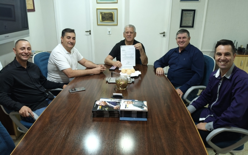 Importante encontro no dia de hoje, sábado 26 de Julho,com o deputado Dilceu Sperafico