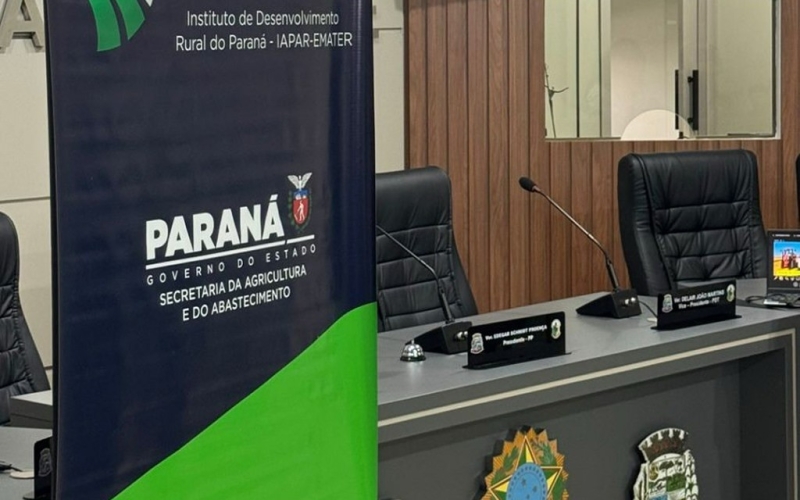 Reunião de Crédito Rural movimenta a Câmara Municipal de Santa Tereza do Oeste! 