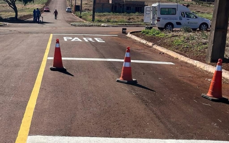 Sinalização no bairro Pontal da Natureza