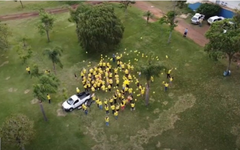 PLANTIO DE ARVORES, CAMINHADA COM SOLTURA BALÕES COM SEMENTE DE FLORE AS EM SANTA TEREZA DO OESTE