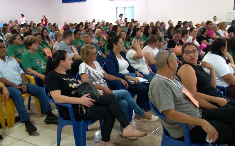 A saúde de Santa Tereza do Oeste tratada com respeito assim foi a 14ª conferência da saúde realizada ontem no clube do v