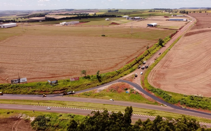 obras no acesso loteamento brisa