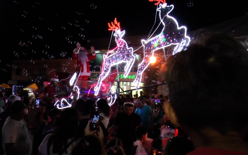 Chegada do Papai Noel em Santa Tereza do Oeste.